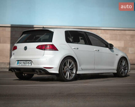 Білий Фольксваген Гольф Р, об'ємом двигуна 1.98 л та пробігом 111 тис. км за 20900 $, фото 2 на Automoto.ua