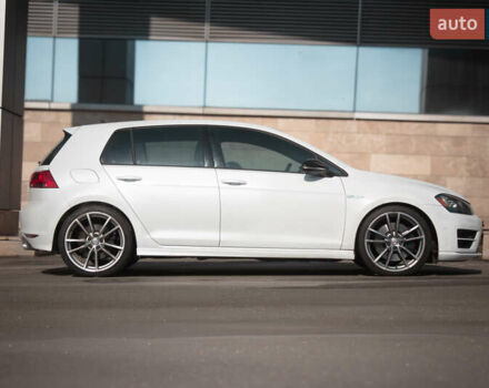 Білий Фольксваген Гольф Р, об'ємом двигуна 1.98 л та пробігом 111 тис. км за 20900 $, фото 1 на Automoto.ua