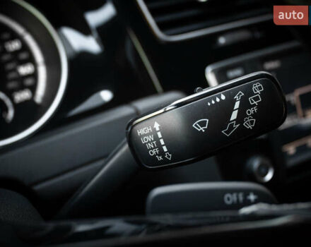 Білий Фольксваген Гольф Р, об'ємом двигуна 1.98 л та пробігом 111 тис. км за 20900 $, фото 22 на Automoto.ua