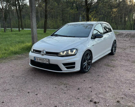 Білий Фольксваген Гольф Р, об'ємом двигуна 1.98 л та пробігом 145 тис. км за 19700 $, фото 3 на Automoto.ua