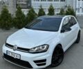 Белый Фольксваген Гольф Р, объемом двигателя 2 л и пробегом 117 тыс. км за 18500 $, фото 1 на Automoto.ua