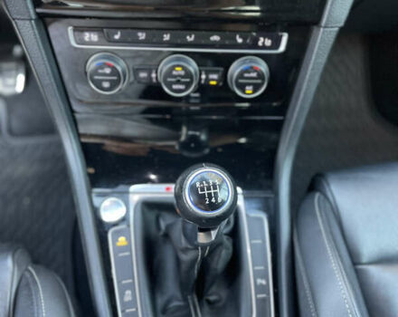 Білий Фольксваген Гольф Р, об'ємом двигуна 1.98 л та пробігом 145 тис. км за 19700 $, фото 9 на Automoto.ua