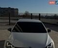 Белый Фольксваген Гольф Р, объемом двигателя 2 л и пробегом 129 тыс. км за 21000 $, фото 1 на Automoto.ua