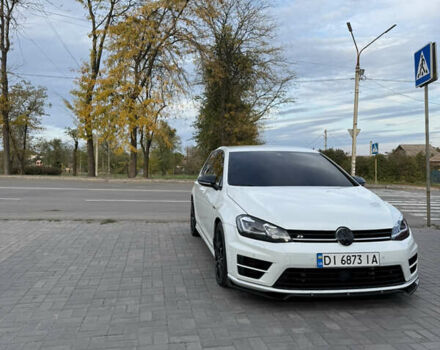 Белый Фольксваген Гольф Р, объемом двигателя 1.97 л и пробегом 154 тыс. км за 22000 $, фото 3 на Automoto.ua