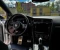 Белый Фольксваген Гольф Р, объемом двигателя 1.98 л и пробегом 115 тыс. км за 25000 $, фото 19 на Automoto.ua