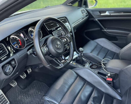 Білий Фольксваген Гольф Р, об'ємом двигуна 1.98 л та пробігом 145 тис. км за 19700 $, фото 8 на Automoto.ua