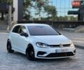 Білий Фольксваген Гольф Р, об'ємом двигуна 2 л та пробігом 71 тис. км за 21500 $, фото 9 на Automoto.ua
