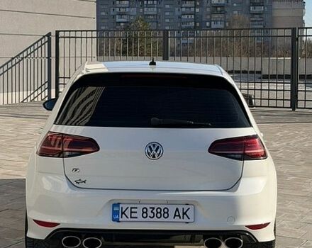 Белый Фольксваген Гольф Р, объемом двигателя 2 л и пробегом 129 тыс. км за 21000 $, фото 5 на Automoto.ua