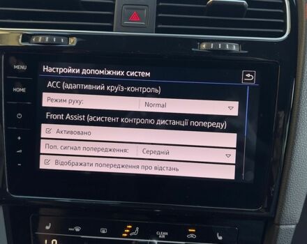 Білий Фольксваген Гольф Р, об'ємом двигуна 2 л та пробігом 71 тис. км за 21500 $, фото 46 на Automoto.ua