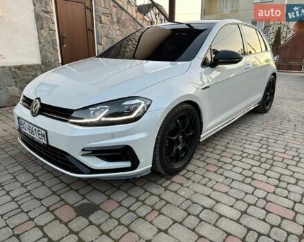 Білий Фольксваген Гольф Р, об'ємом двигуна 1.97 л та пробігом 64 тис. км за 26700 $, фото 4 на Automoto.ua