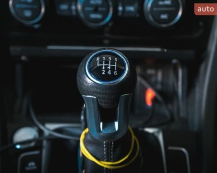 Белый Фольксваген Гольф Р, объемом двигателя 1.97 л и пробегом 57 тыс. км за 25499 $, фото 81 на Automoto.ua