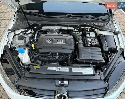 Білий Фольксваген Гольф Р, об'ємом двигуна 1.97 л та пробігом 64 тис. км за 26700 $, фото 43 на Automoto.ua