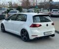 Белый Фольксваген Гольф Р, объемом двигателя 2 л и пробегом 30 тыс. км за 31500 $, фото 9 на Automoto.ua