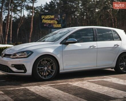 Белый Фольксваген Гольф Р, объемом двигателя 1.97 л и пробегом 57 тыс. км за 25499 $, фото 47 на Automoto.ua