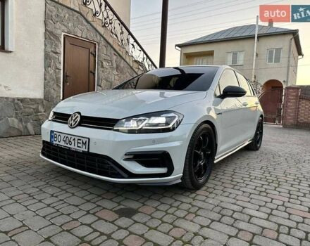Білий Фольксваген Гольф Р, об'ємом двигуна 1.97 л та пробігом 64 тис. км за 26700 $, фото 1 на Automoto.ua