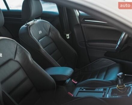 Белый Фольксваген Гольф Р, объемом двигателя 1.97 л и пробегом 57 тыс. км за 25499 $, фото 73 на Automoto.ua