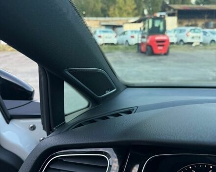 Білий Фольксваген Гольф Р, об'ємом двигуна 1.98 л та пробігом 116 тис. км за 24000 $, фото 9 на Automoto.ua