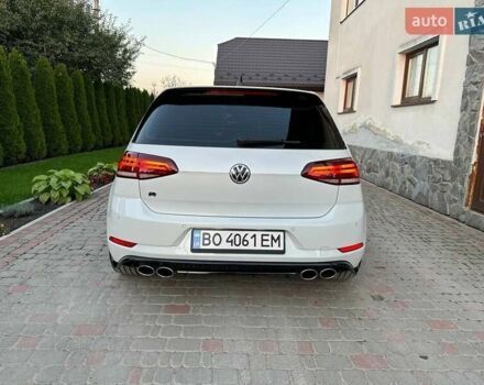 Білий Фольксваген Гольф Р, об'ємом двигуна 1.97 л та пробігом 64 тис. км за 26700 $, фото 18 на Automoto.ua