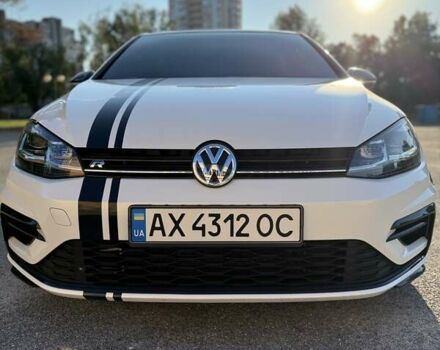 Білий Фольксваген Гольф Р, об'ємом двигуна 1.97 л та пробігом 83 тис. км за 25800 $, фото 1 на Automoto.ua