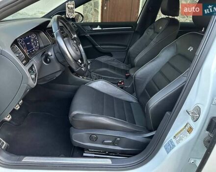 Білий Фольксваген Гольф Р, об'ємом двигуна 1.97 л та пробігом 64 тис. км за 26700 $, фото 21 на Automoto.ua