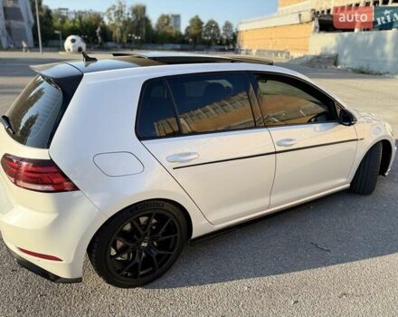 Білий Фольксваген Гольф Р, об'ємом двигуна 1.97 л та пробігом 83 тис. км за 25800 $, фото 8 на Automoto.ua