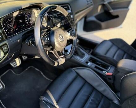 Білий Фольксваген Гольф Р, об'ємом двигуна 1.97 л та пробігом 83 тис. км за 25800 $, фото 19 на Automoto.ua