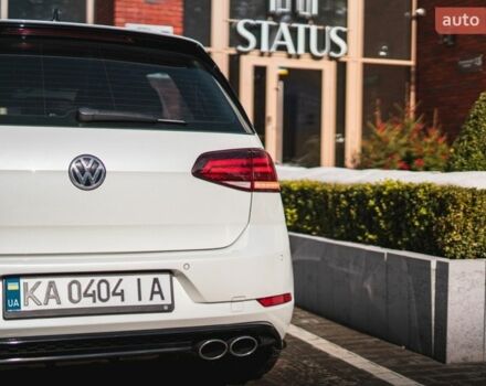Белый Фольксваген Гольф Р, объемом двигателя 1.97 л и пробегом 57 тыс. км за 25499 $, фото 61 на Automoto.ua