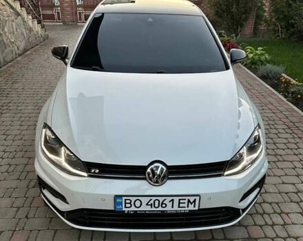 Білий Фольксваген Гольф Р, об'ємом двигуна 1.97 л та пробігом 64 тис. км за 26700 $, фото 3 на Automoto.ua