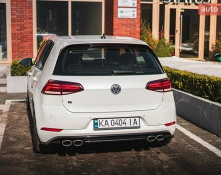 Белый Фольксваген Гольф Р, объемом двигателя 1.97 л и пробегом 57 тыс. км за 25499 $, фото 65 на Automoto.ua