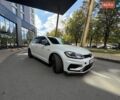 Белый Фольксваген Гольф Р, объемом двигателя 1.98 л и пробегом 33 тыс. км за 30999 $, фото 5 на Automoto.ua