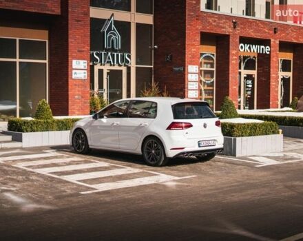 Белый Фольксваген Гольф Р, объемом двигателя 1.97 л и пробегом 57 тыс. км за 25499 $, фото 82 на Automoto.ua