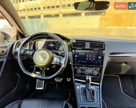 Білий Фольксваген Гольф Р, об'ємом двигуна 1.97 л та пробігом 83 тис. км за 25800 $, фото 14 на Automoto.ua