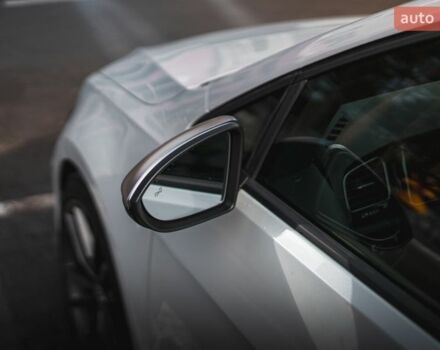 Белый Фольксваген Гольф Р, объемом двигателя 1.97 л и пробегом 57 тыс. км за 25499 $, фото 16 на Automoto.ua