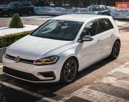 Белый Фольксваген Гольф Р, объемом двигателя 1.97 л и пробегом 57 тыс. км за 25499 $, фото 72 на Automoto.ua