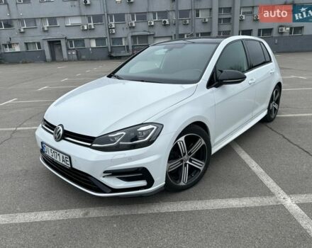 Білий Фольксваген Гольф Р, об'ємом двигуна 2 л та пробігом 70 тис. км за 24000 $, фото 6 на Automoto.ua