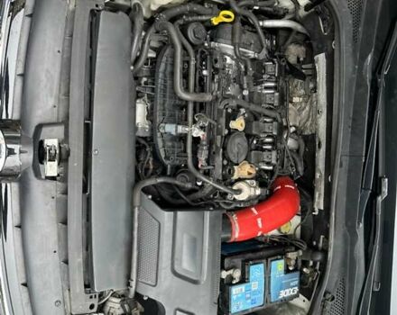 Білий Фольксваген Гольф Р, об'ємом двигуна 2 л та пробігом 70 тис. км за 24000 $, фото 10 на Automoto.ua