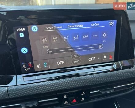 Білий Фольксваген Гольф Р, об'ємом двигуна 2 л та пробігом 41 тис. км за 49900 $, фото 14 на Automoto.ua