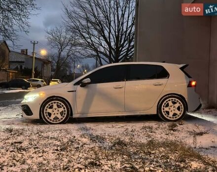 Білий Фольксваген Гольф Р, об'ємом двигуна 2 л та пробігом 41 тис. км за 49900 $, фото 1 на Automoto.ua