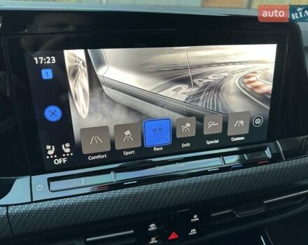 Белый Фольксваген Гольф Р, объемом двигателя 1.98 л и пробегом 41 тыс. км за 49900 $, фото 13 на Automoto.ua