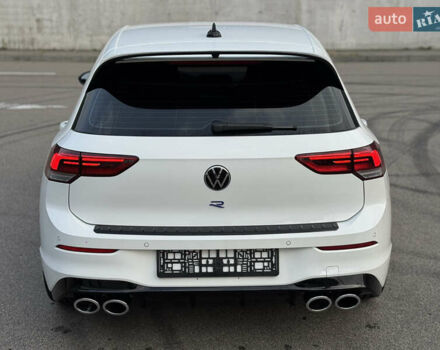 Білий Фольксваген Гольф Р, об'ємом двигуна 2 л та пробігом 33 тис. км за 46000 $, фото 6 на Automoto.ua