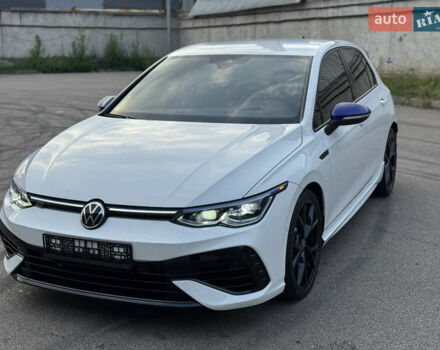 Білий Фольксваген Гольф Р, об'ємом двигуна 2 л та пробігом 33 тис. км за 46000 $, фото 11 на Automoto.ua