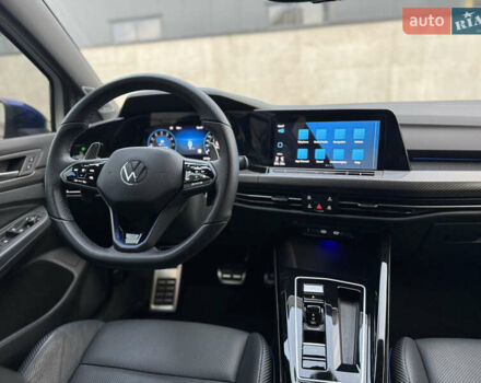 Білий Фольксваген Гольф Р, об'ємом двигуна 2 л та пробігом 33 тис. км за 46000 $, фото 36 на Automoto.ua