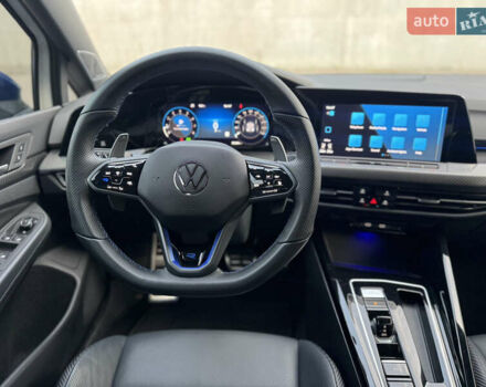 Білий Фольксваген Гольф Р, об'ємом двигуна 2 л та пробігом 33 тис. км за 46000 $, фото 38 на Automoto.ua