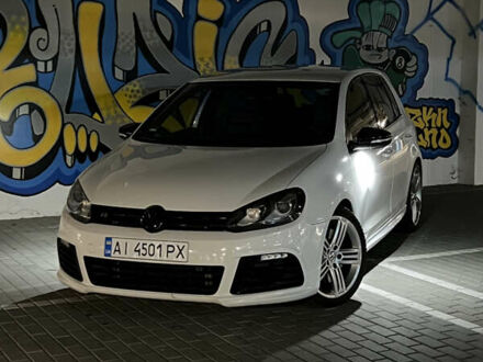 Белый Фольксваген Гольф Р, объемом двигателя 1.98 л и пробегом 190 тыс. км за 11000 $, фото 1 на Automoto.ua