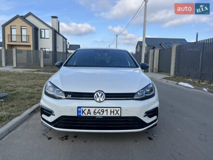 Фольксваген Гольф Р 2018 у Києві на Automoto.ua Білий Фольксваген Гольф Р, об'ємом двигуна 1.97 л та пробігом 76 тис. км за 25000 $, фото 1 на Automoto.ua