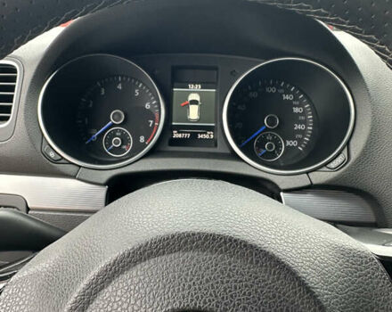 Черный Фольксваген Гольф Р, объемом двигателя 2 л и пробегом 209 тыс. км за 13200 $, фото 17 на Automoto.ua