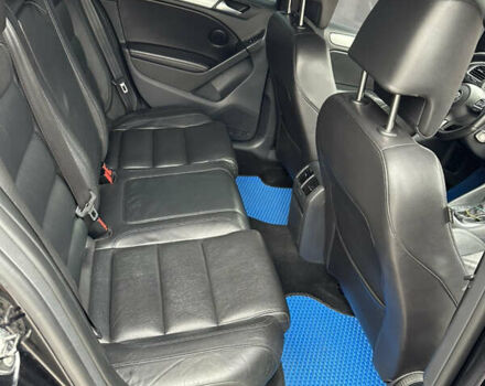 Черный Фольксваген Гольф Р, объемом двигателя 2 л и пробегом 209 тыс. км за 13200 $, фото 10 на Automoto.ua