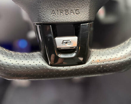 Чорний Фольксваген Гольф Р, об'ємом двигуна 2 л та пробігом 240 тис. км за 11000 $, фото 11 на Automoto.ua