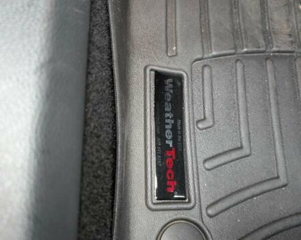 Чорний Фольксваген Гольф Р, об'ємом двигуна 2 л та пробігом 84 тис. км за 15000 $, фото 28 на Automoto.ua