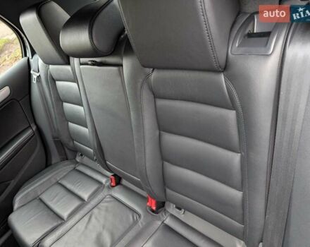 Чорний Фольксваген Гольф Р, об'ємом двигуна 2 л та пробігом 84 тис. км за 15000 $, фото 33 на Automoto.ua